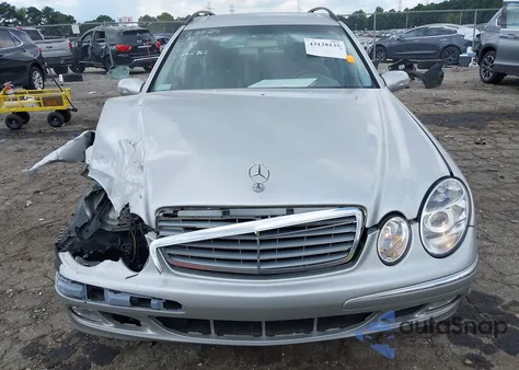 2004 Mercedes-Benz E 320 z USA, uszkodzony, nr VIN WDBUH65J64A402862